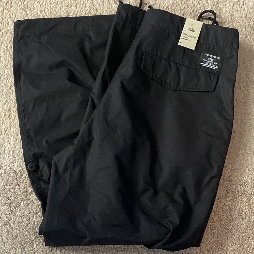 Alpha Industries Unisex Lightweight Parachute Cargo Pant - Picture 5 of 7